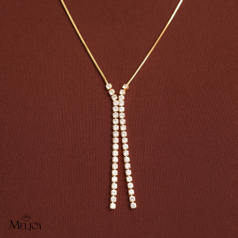 COLAR GRAVATINHA CRAVEJADA 